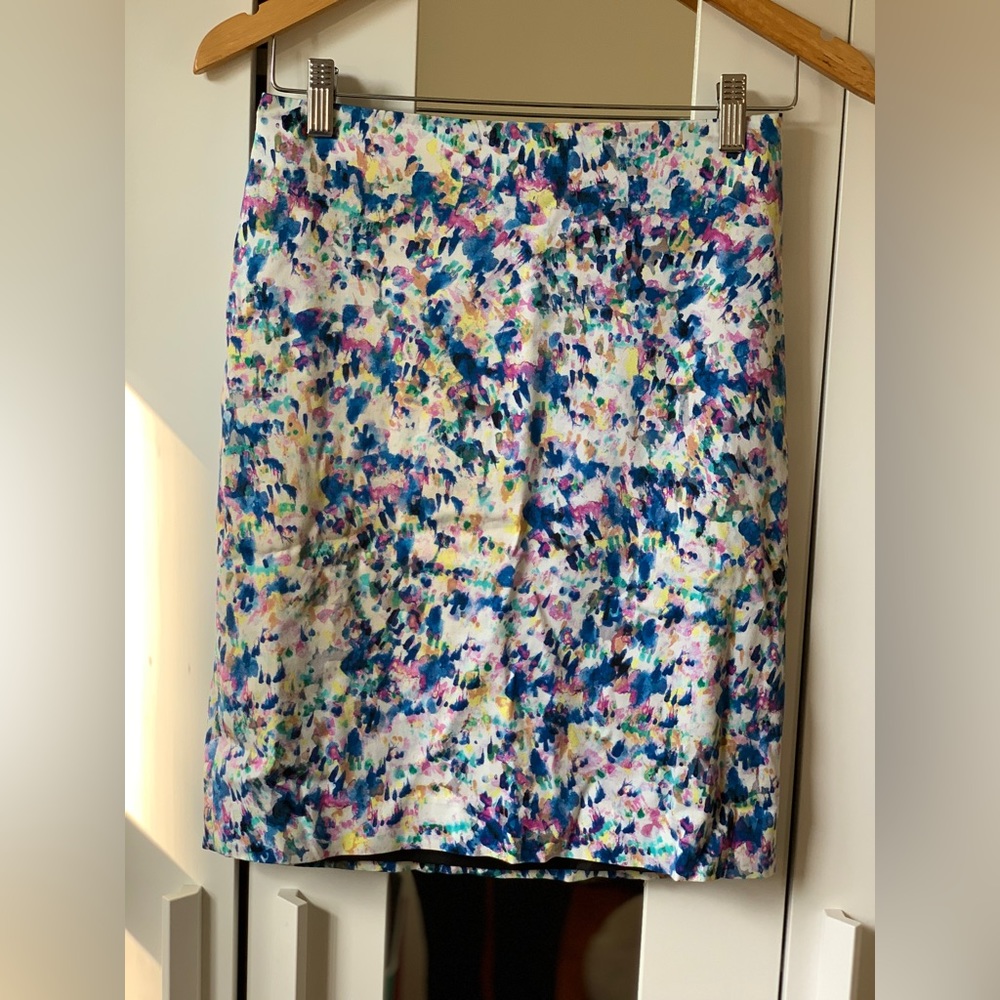NOT FOR SALE Ann Taylor Flower Pencil Skirt Size 2P